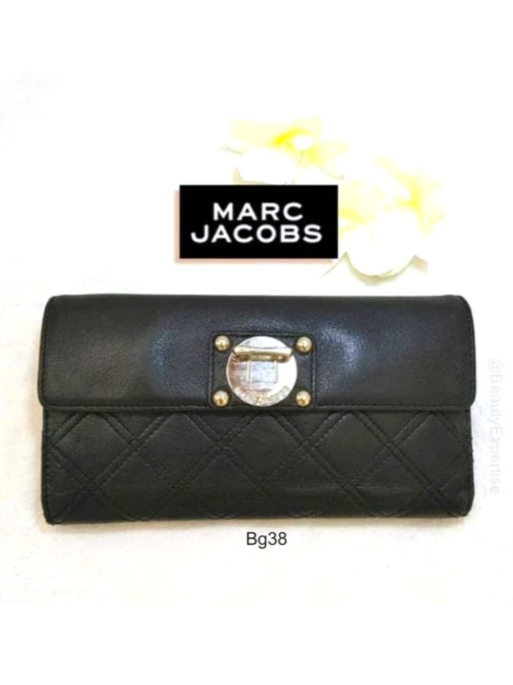 MARC JACOBS Wallet Black Genuine Leather Quilted Trifold Cards Bills Slots Bill…